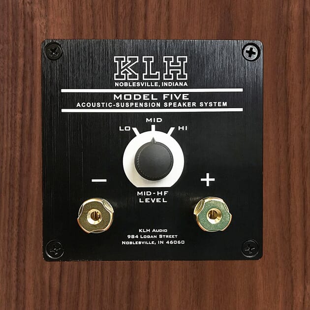 1336683_Rel Model_5_Walnut_4_jpg.jpg
