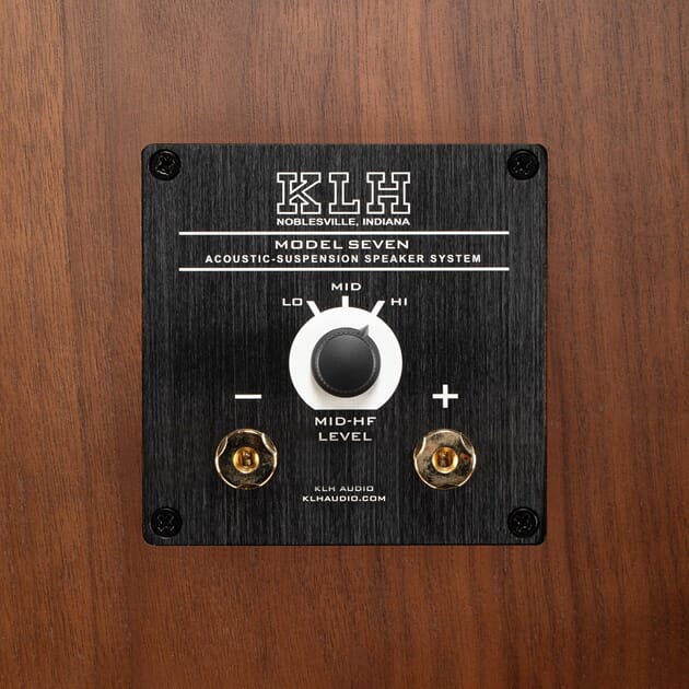 13366835_Rel KLH_Model-7_Walnut_10_jpg.jpg