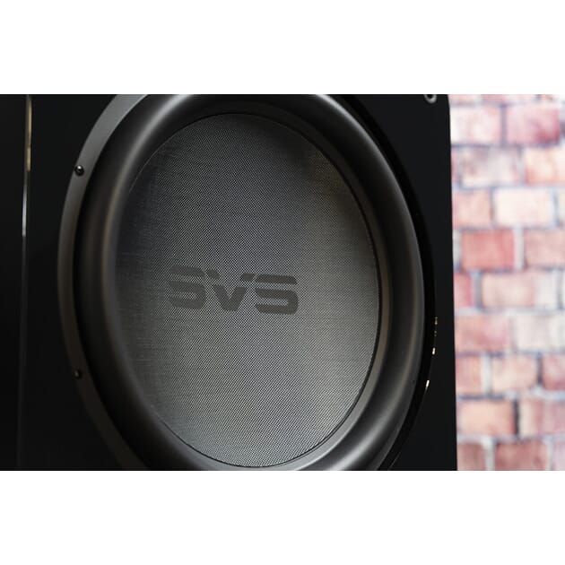 103016_Rel WEB_Image_SVS_SB17-Ultra_R_Evolution_-_sort_eik__V_17-ultra_driver_detail_1-1447484097_plid_27054.jpeg