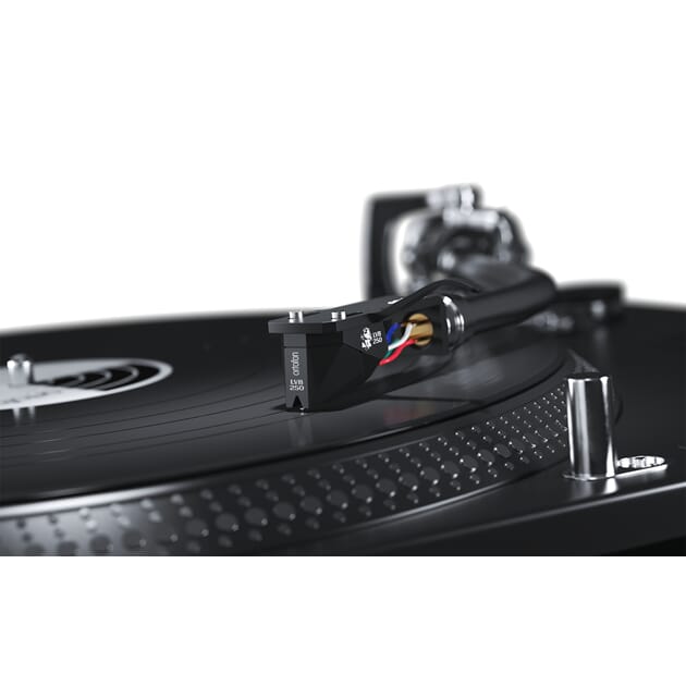 101337_Rel OM2B-3.jpg