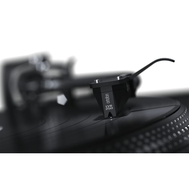 101337_Rel OM2B-4.jpg